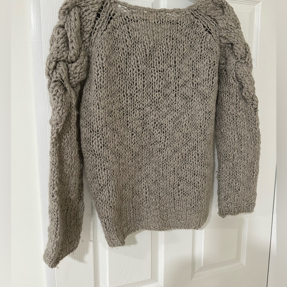 Gro á Live Wool Sweater - Picture 3 of 3